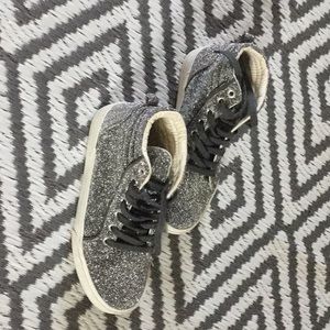 Sparkle high tops sz 3